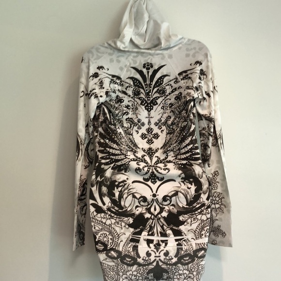 Hot Tees Long Sleeve bedazzled hooded long sleeve patterned shirt women’s small - Picture 2 of 7